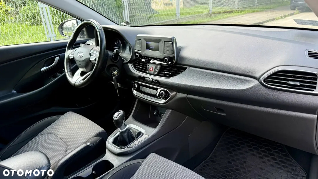 Hyundai i30 1.5 DPI Comfort - 29