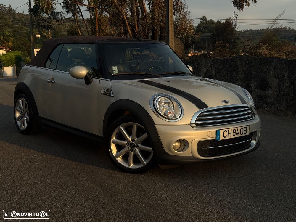 MINI Cabrio Cooper D - 4