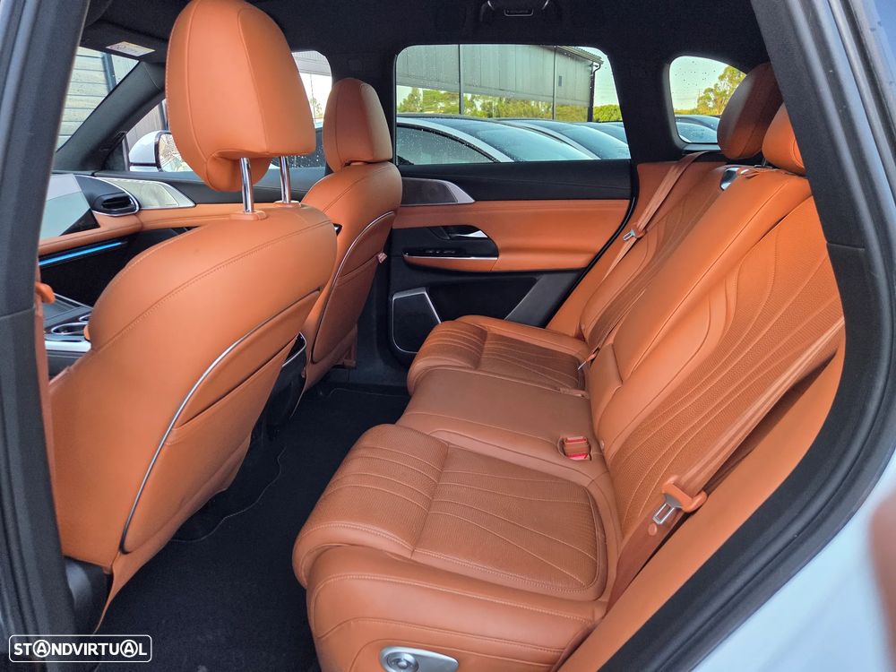 Xpeng G9 98 kWh AWD Performance + Pack Premium - 20