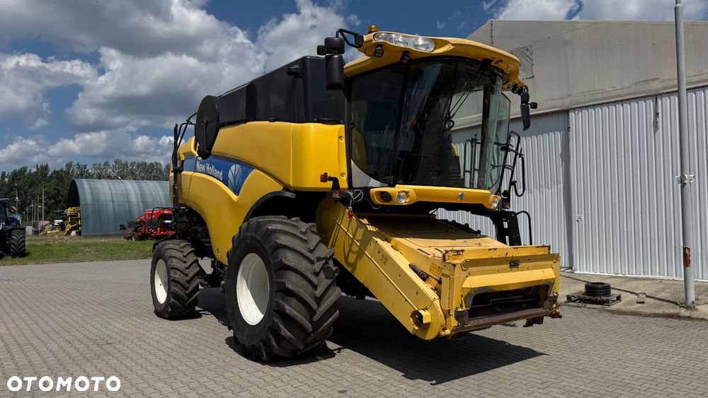 New Holland CX8070 - 2