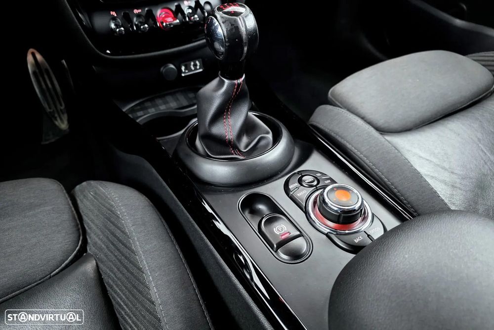 MINI Clubman One D Sport Edition - 26