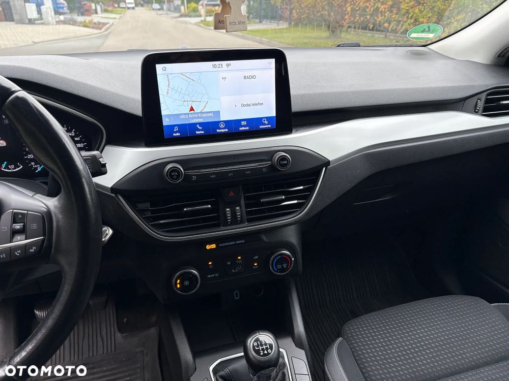 Ford Focus 1.5 TDCi DPF Start-Stopp-System Business - 12