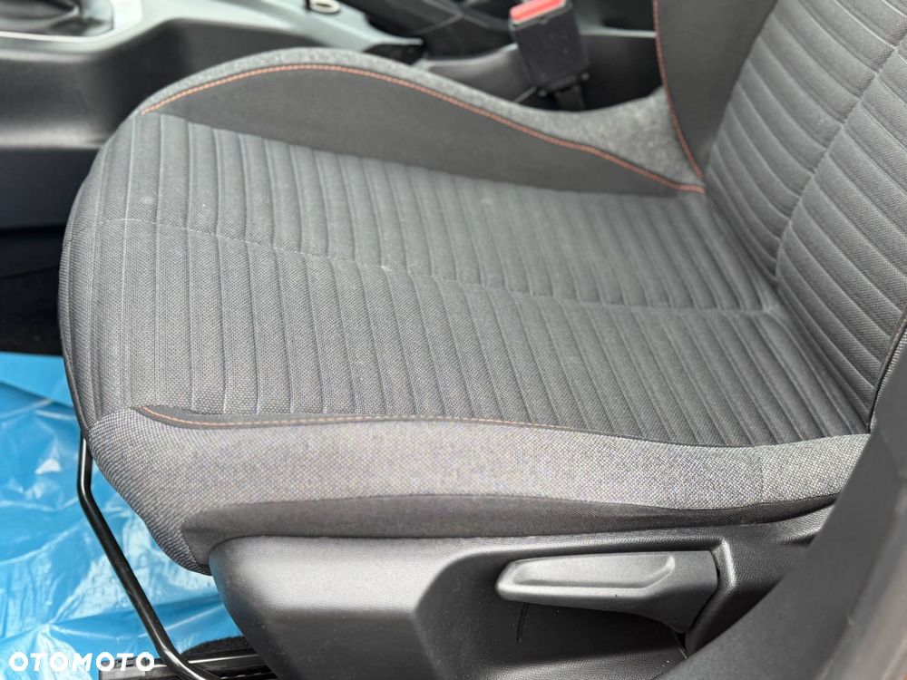 Peugeot 2008 1.5 BlueHDi Active Pack S&S - 18