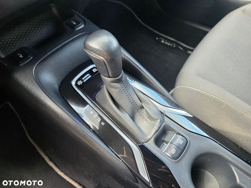 Toyota Corolla 1.8 Hybrid Style - 22