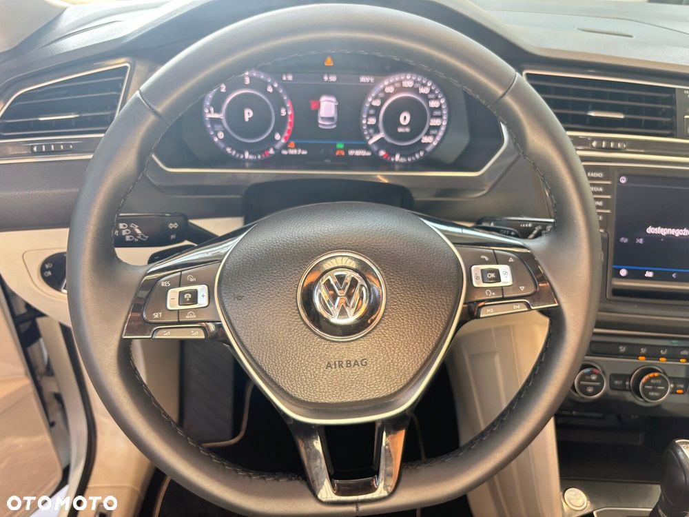 Volkswagen Tiguan - 15