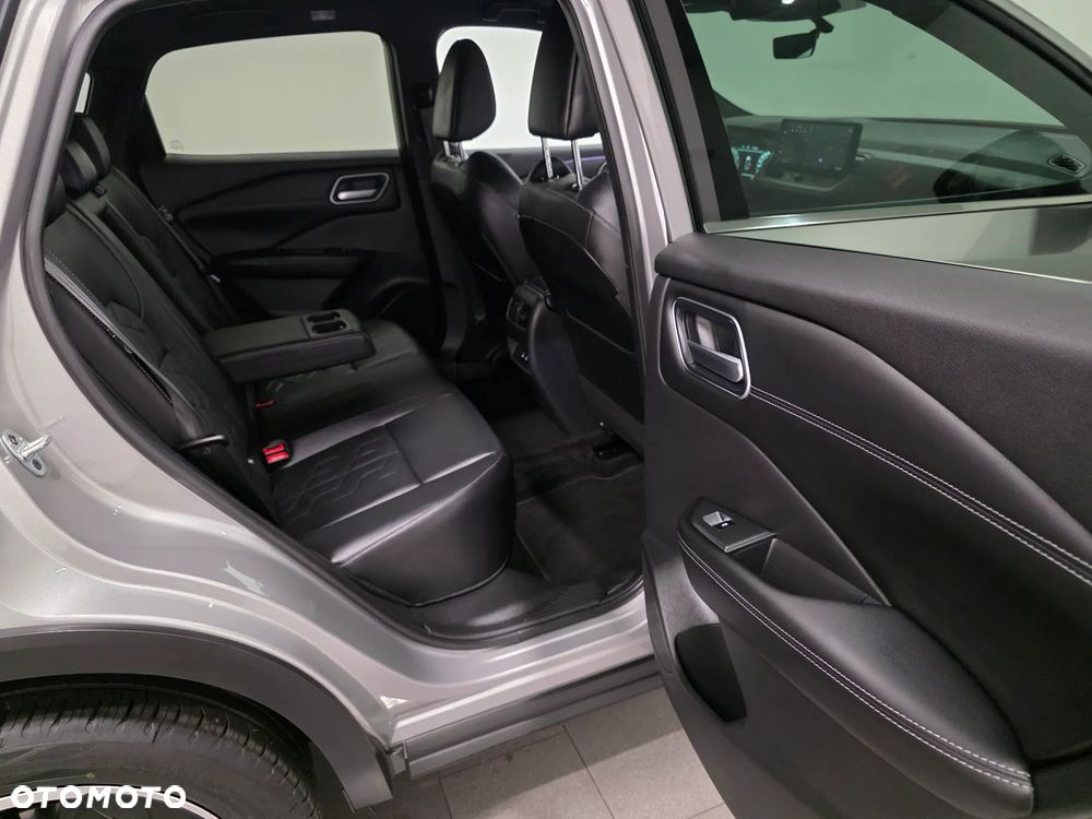 Nissan Qashqai 1.3 DIG-T MHEV Xtronic Tekna - 33