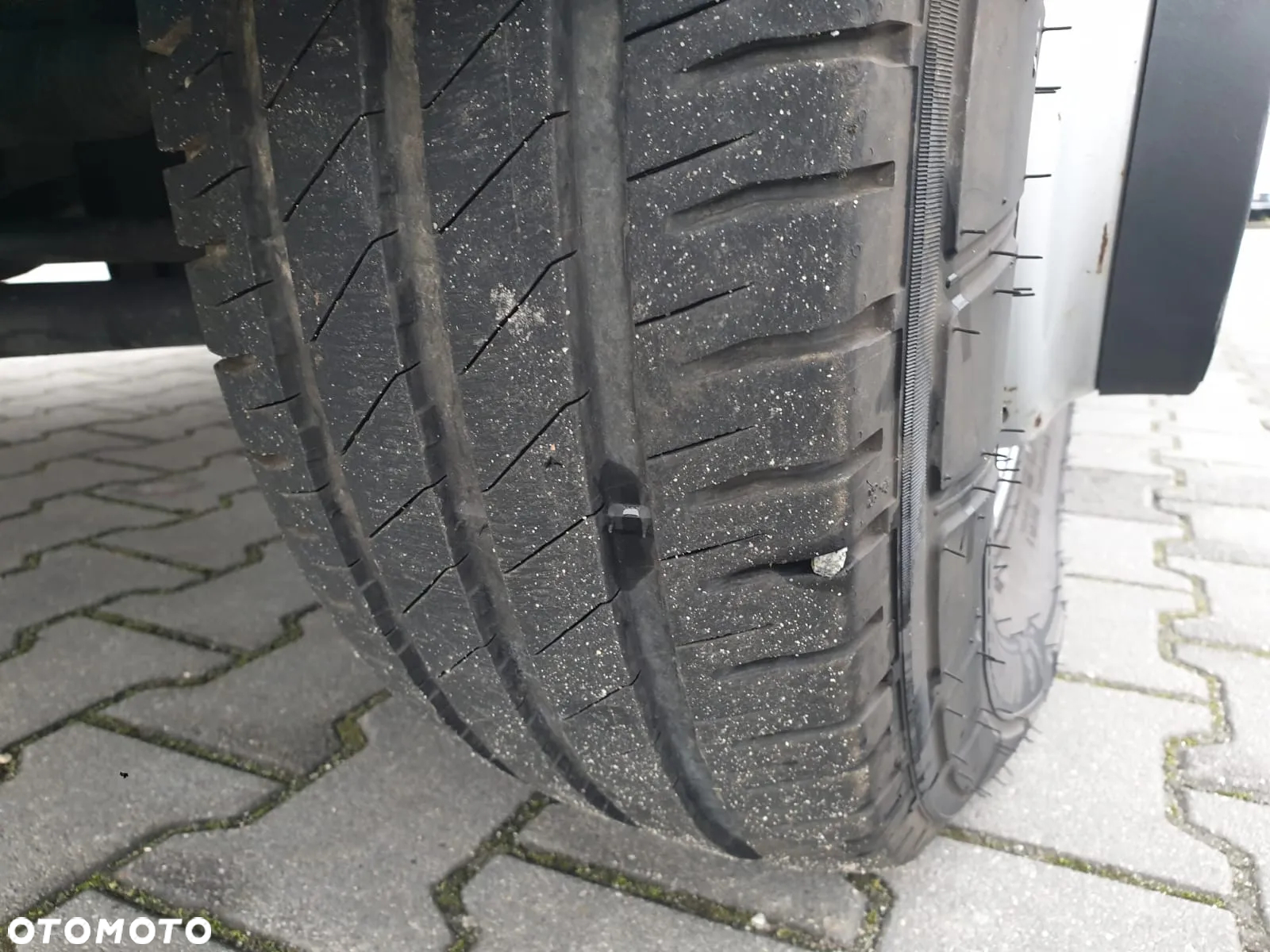 Iveco DAILY 60C15 CHŁODNIA+WINDA+DRZWI BOCZNE I TYLNE MROŹNIA IZOTERMA - 27