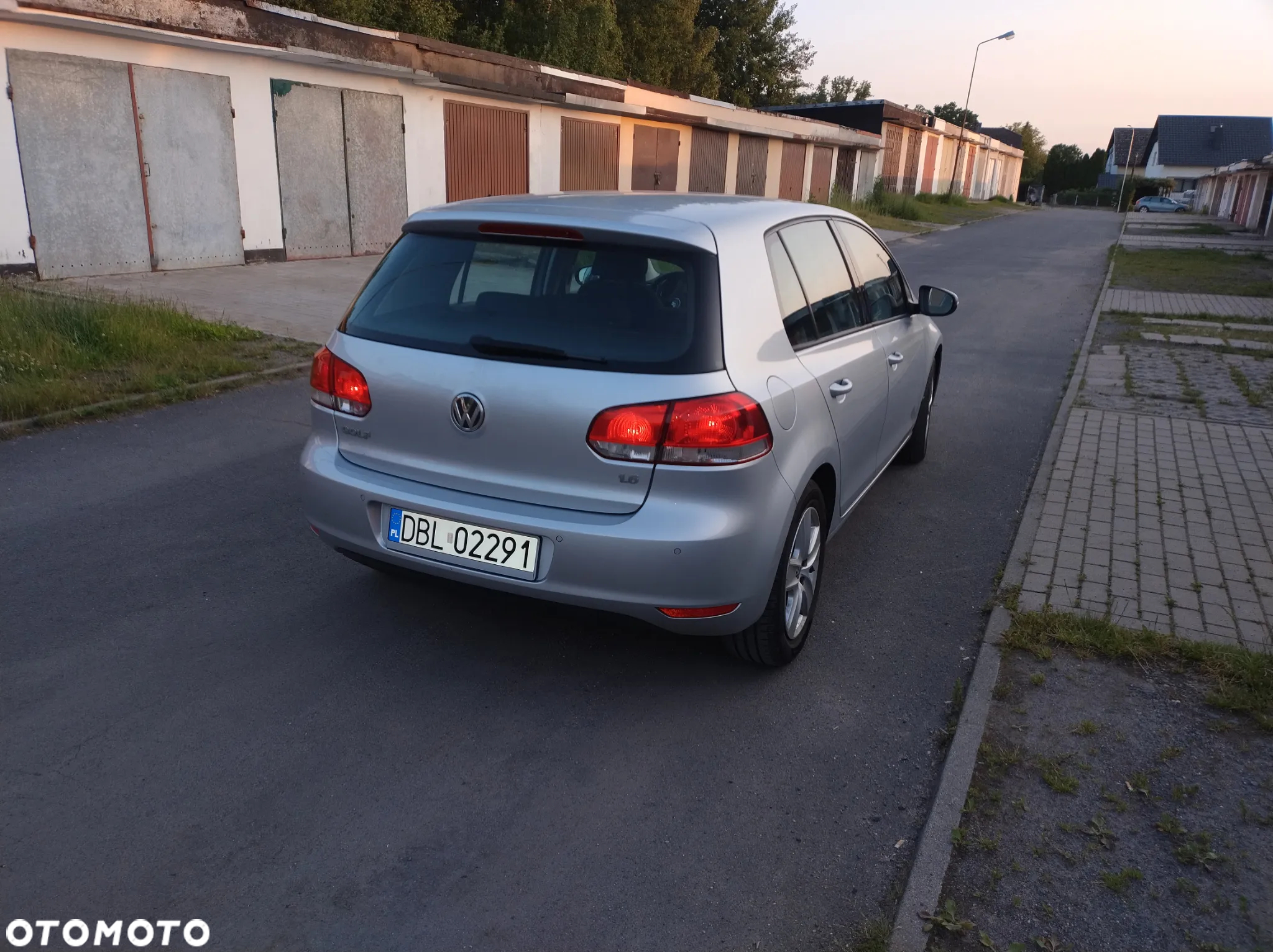Volkswagen Golf 1.6 Comfortline - 16