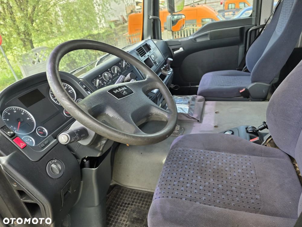 MAN MAN TGA 28,440 6x4 na przednie koła blokada mostówMAN TGA 28,440 6x4 na przednie koła blokada mostów - 17