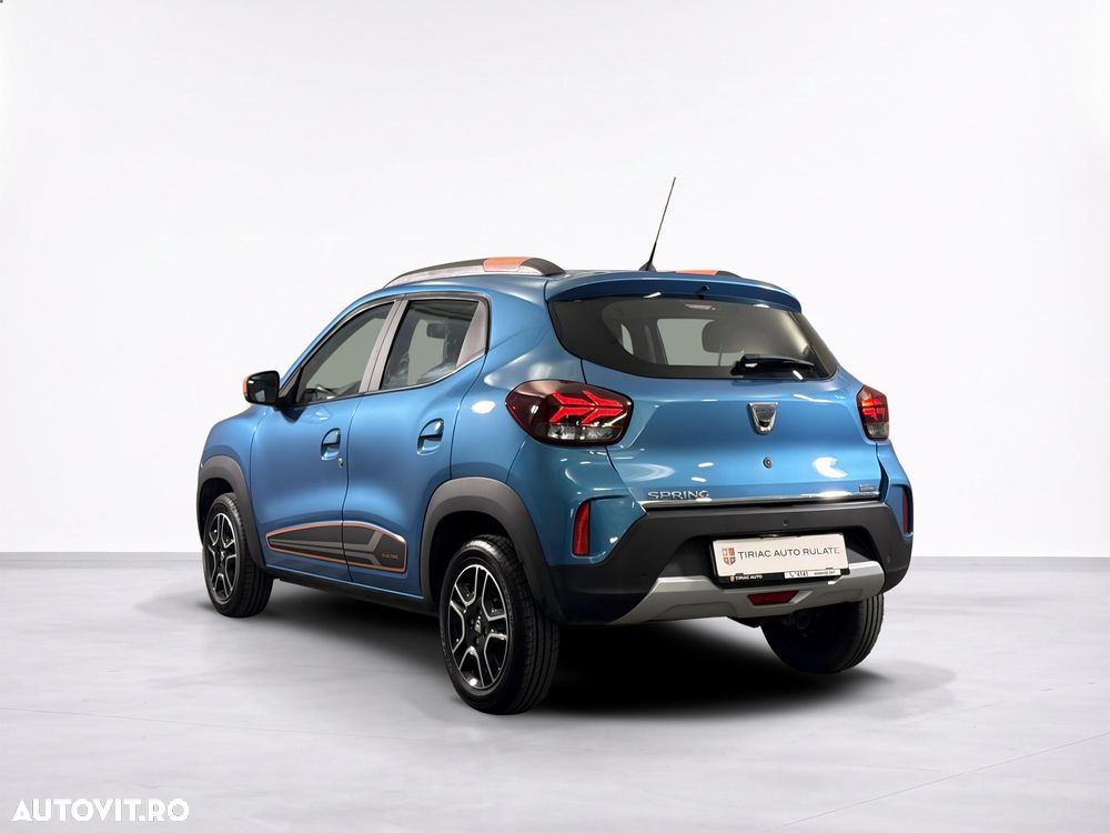 Dacia Spring - 4