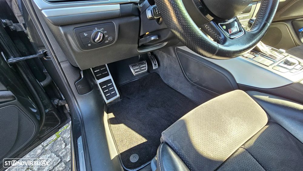 Audi A6 Avant 2.0 TDI Ultra DPF S tronic - 42