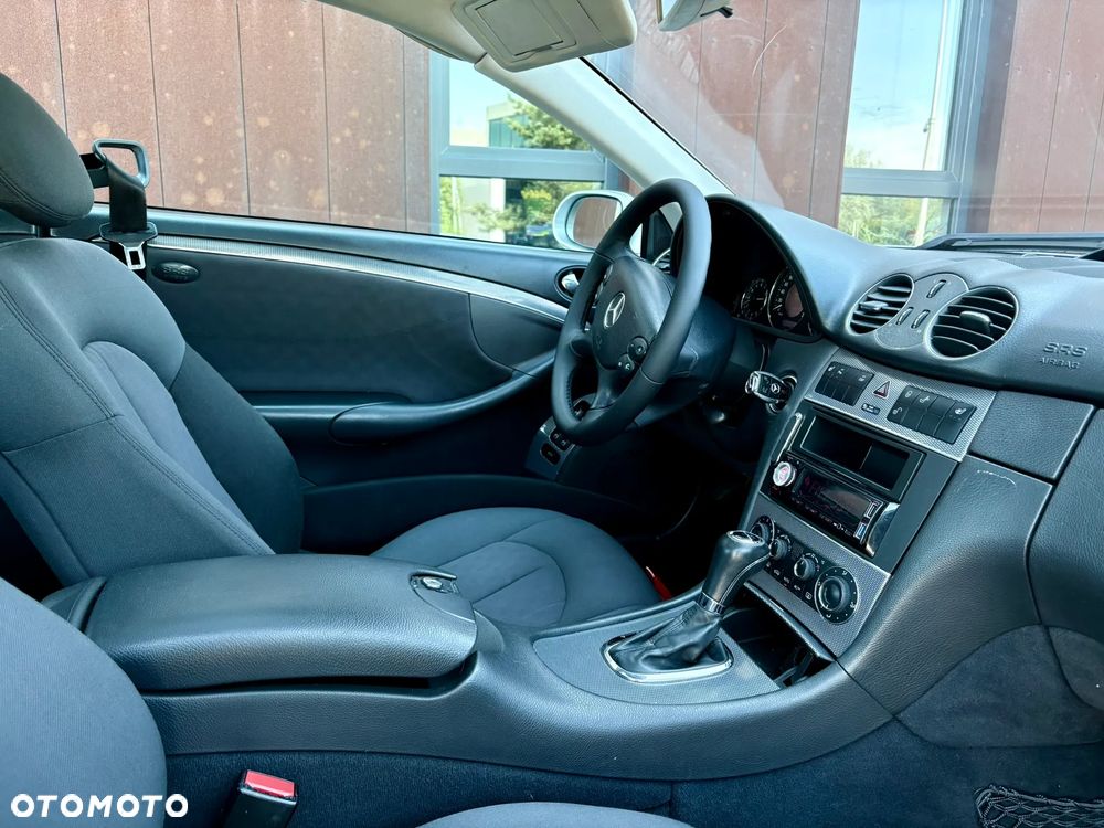 Mercedes-Benz CLK 200 Kompressor Automatik Avantgarde - 9