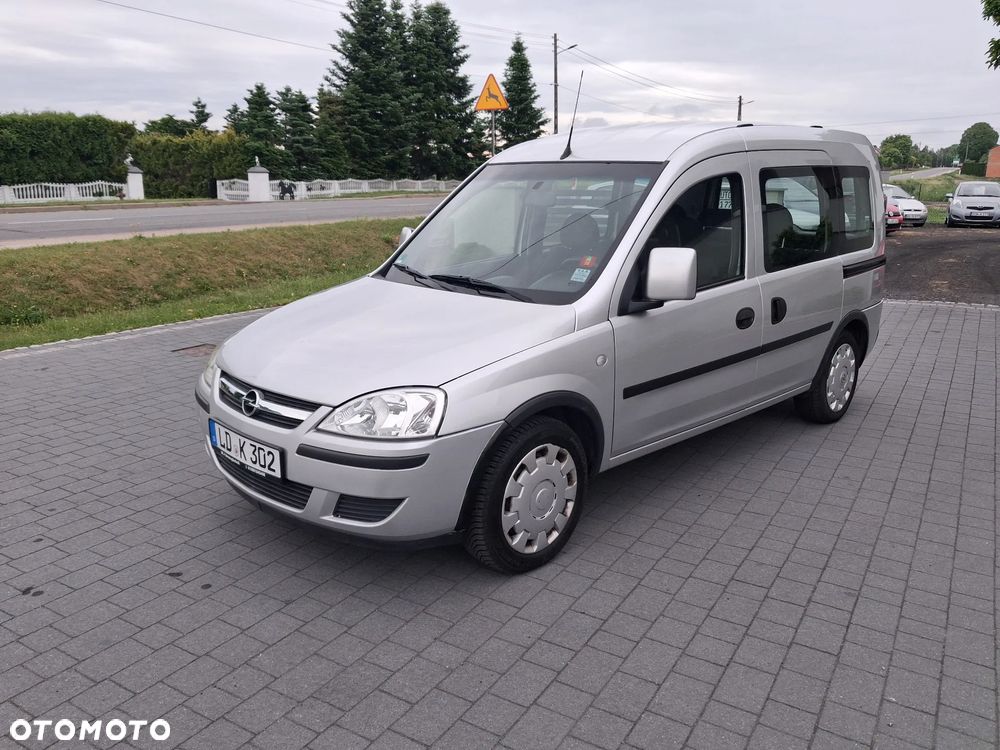 Opel Combo - 26