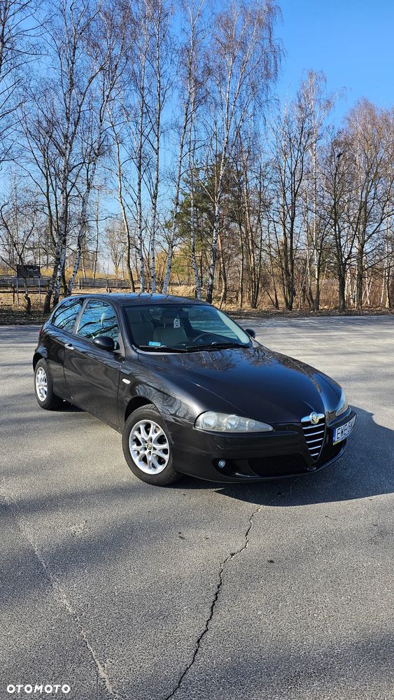 Alfa Romeo 147 1.6 Twin Spark ECO Sportiva - 1