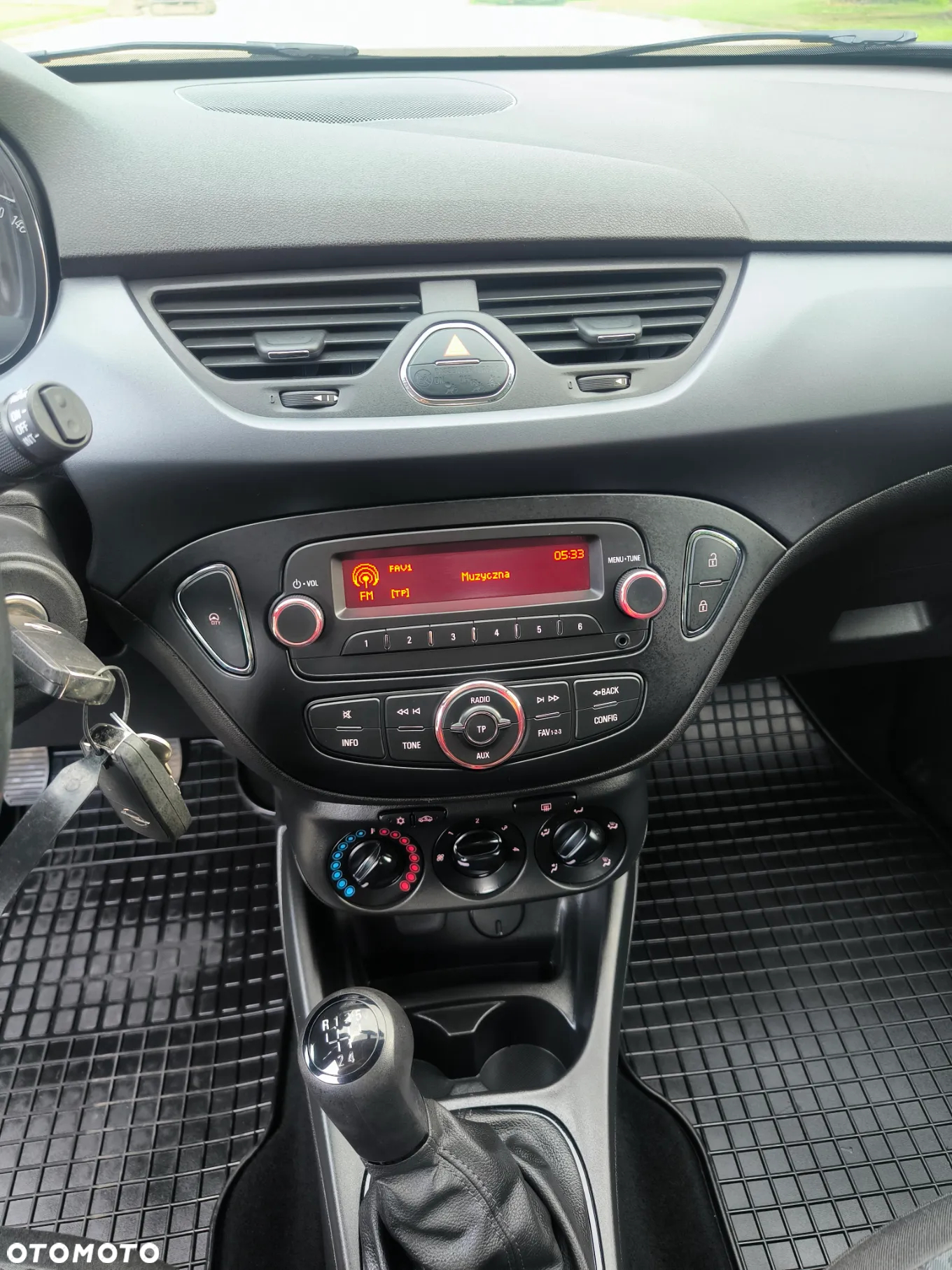 Opel Corsa 1.2 Cosmo - 13
