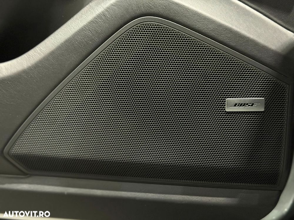 Porsche Cayenne - 24