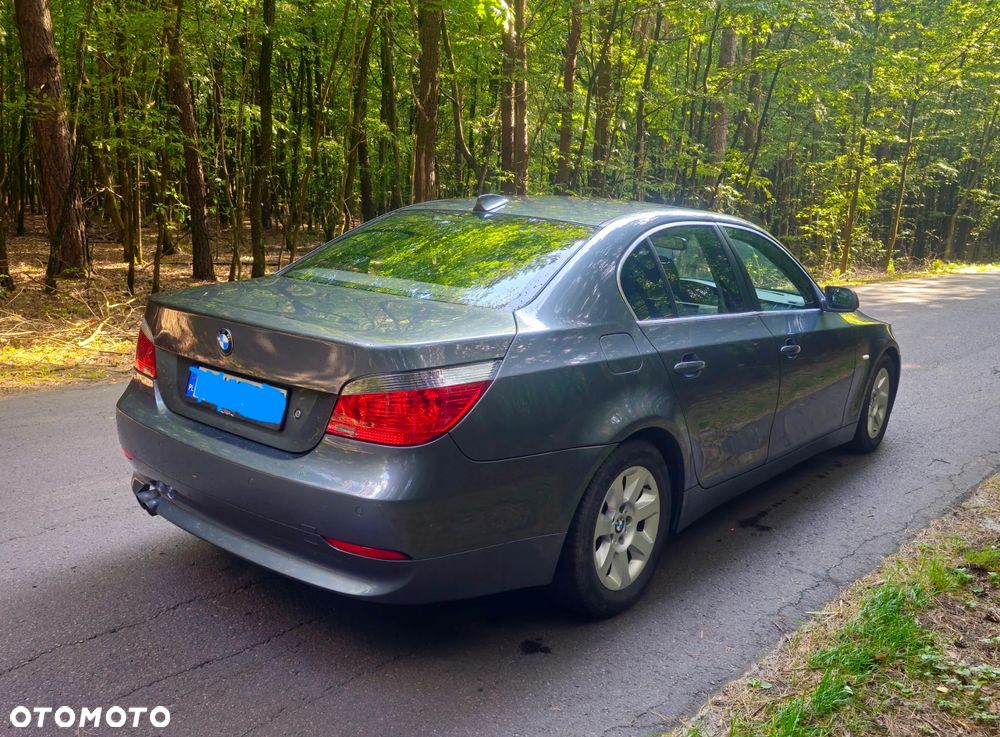 BMW Seria 5 523i Touring - 7