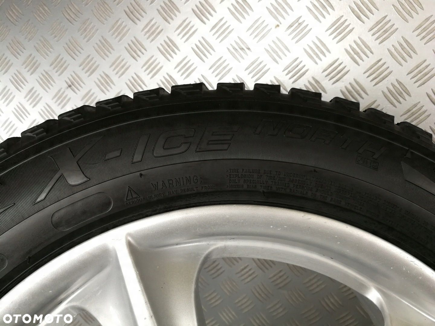 225/55R17 koła felgi aluminiowe ZITO 17X7,5 5X120 17" ET45 VW T5 LIFT T6 - 10