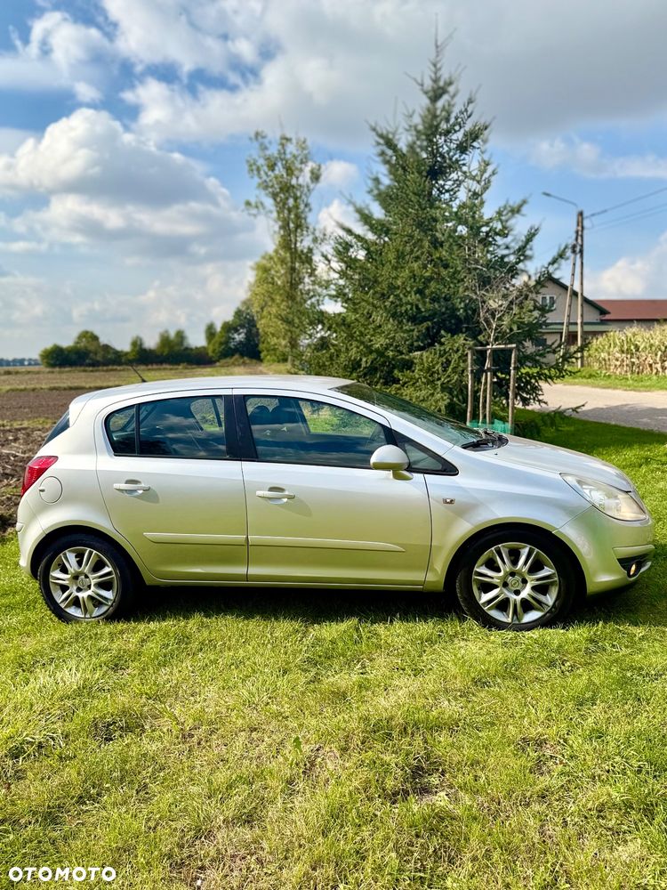 Opel Corsa - 10