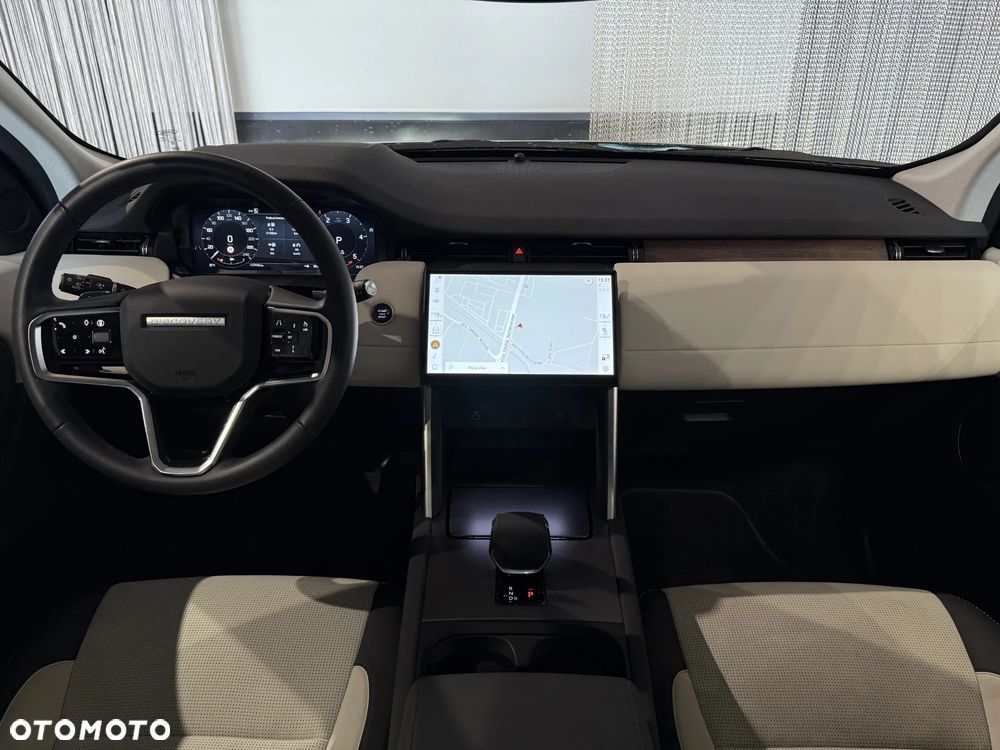 Land Rover Discovery Sport 2.0 D200 mHEV S - 12