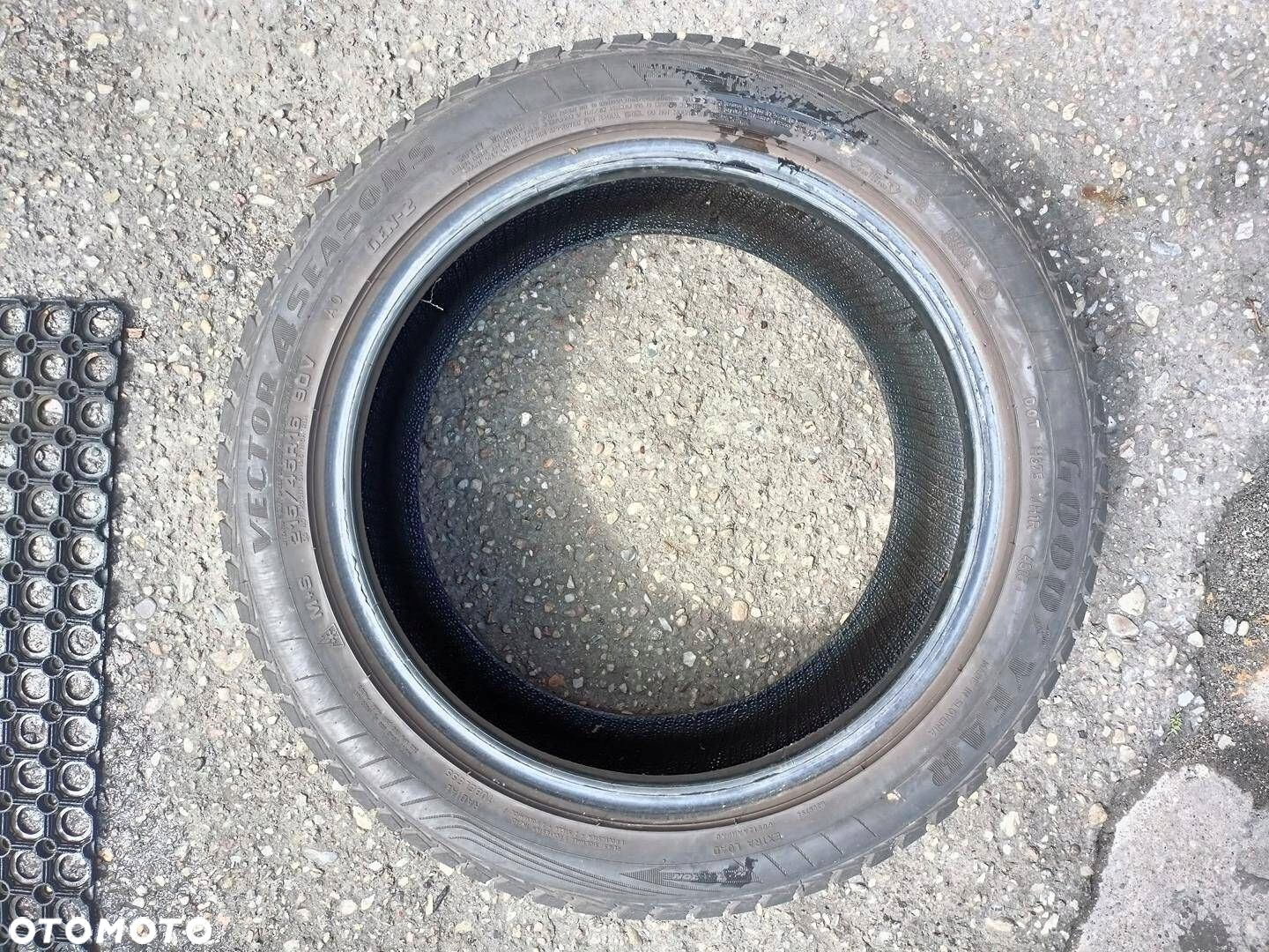 215/45R16 Goodyear Vector 4Seasons Gen2 opony całoroczne 8,3mm - 4