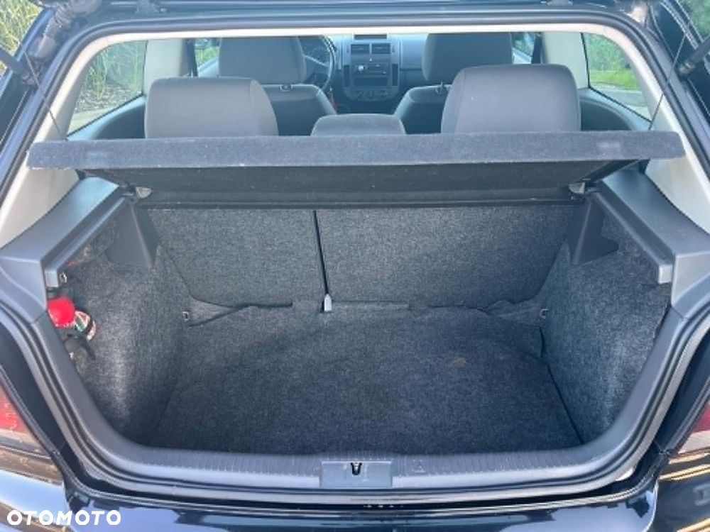 Volkswagen Polo - 15