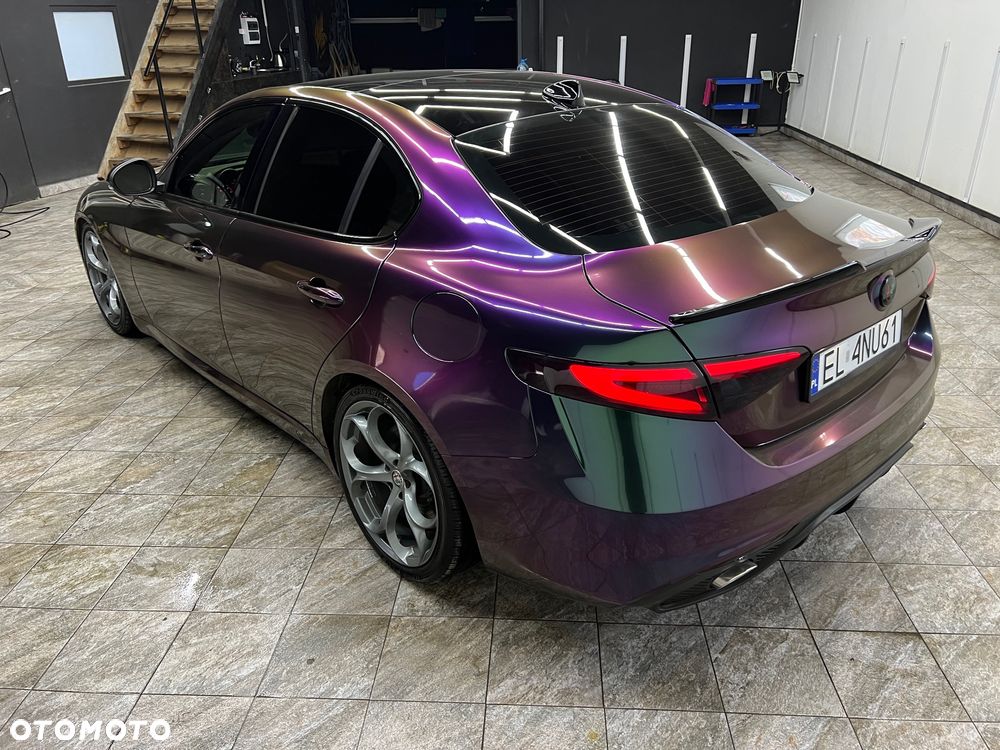 Alfa Romeo Giulia 2.0 Turbo TI Q4 - 7