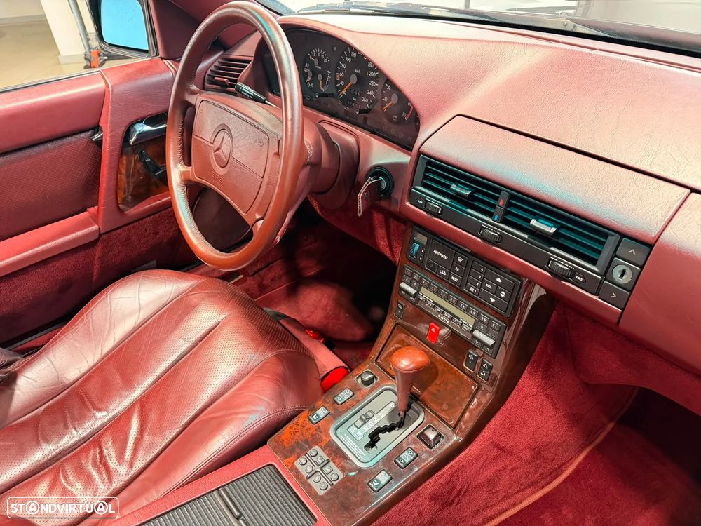 Mercedes-Benz SL 500 Standard - 17