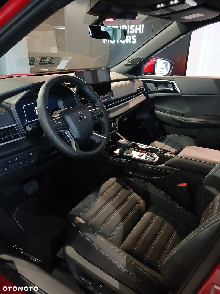 Mitsubishi Outlander Intense - 9
