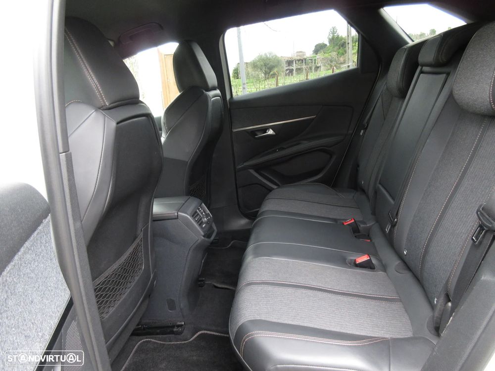 Peugeot 3008 1.6 BlueHDi GT Line EAT6 - 26