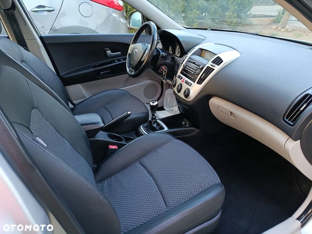 Kia Ceed 1.6 CVVT EX - 14