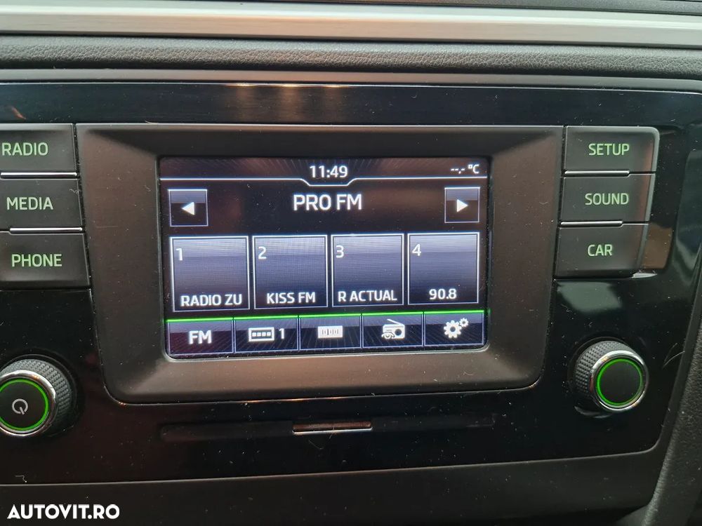 Skoda RAPID 1.2 TSI Ambition - 20