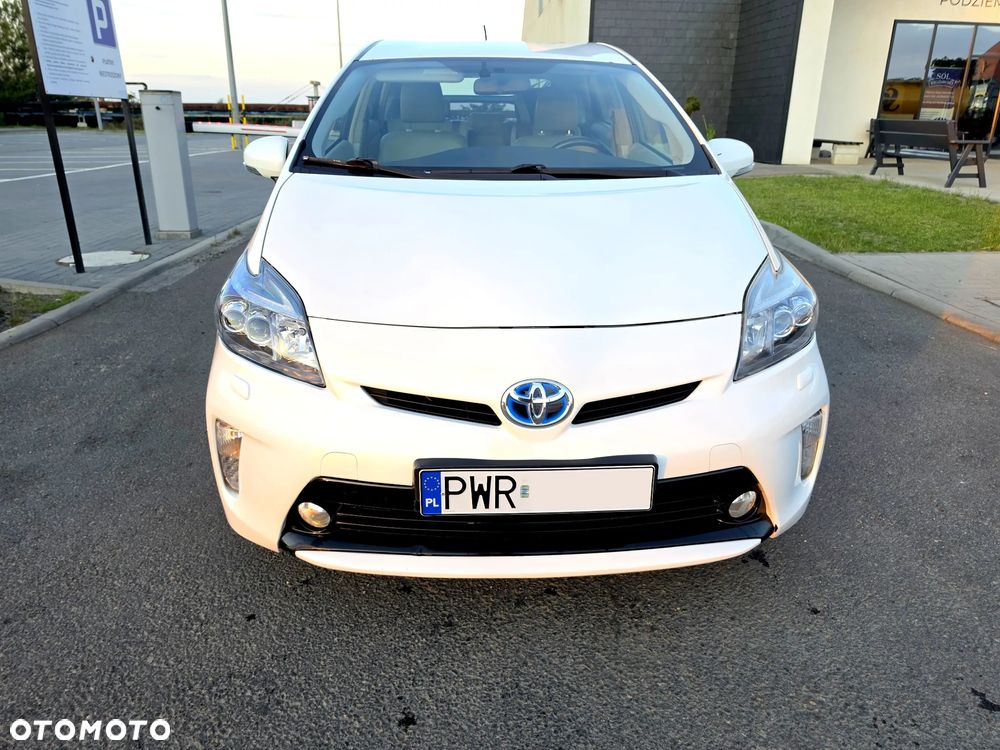 Toyota Prius 1.8 HSD Active - 10