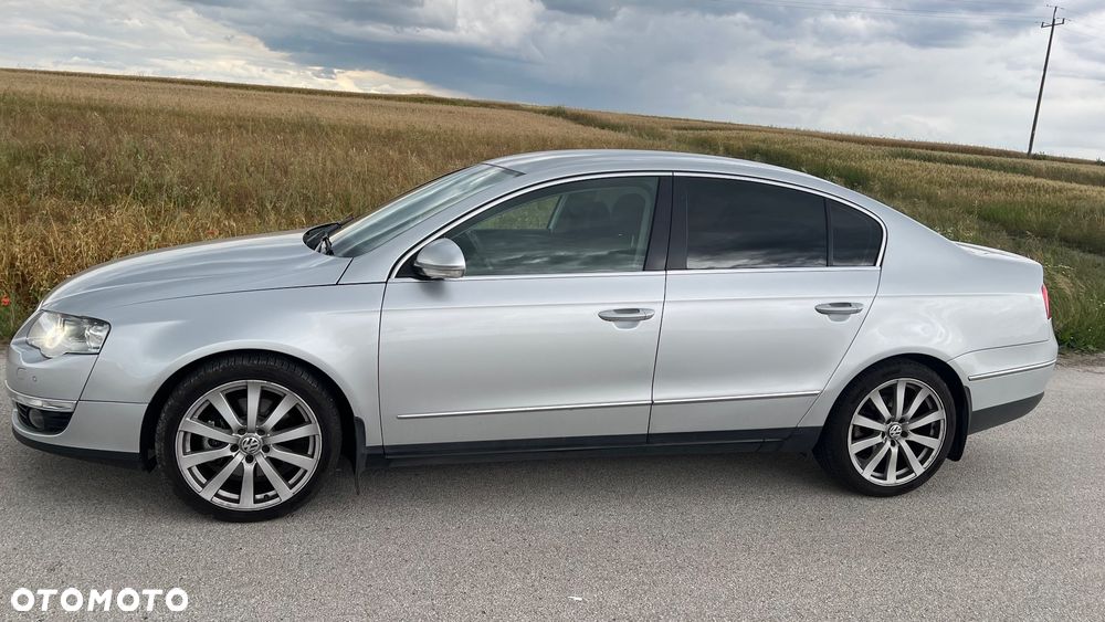 Volkswagen Passat 1.8 TSI Comfortline - 3