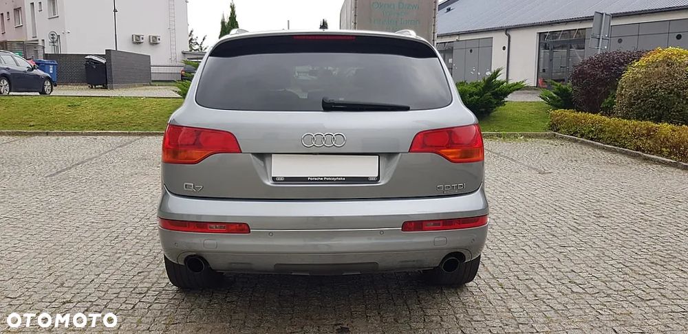 Audi Q7 3.0 TDI Quattro Tiptronic - 6