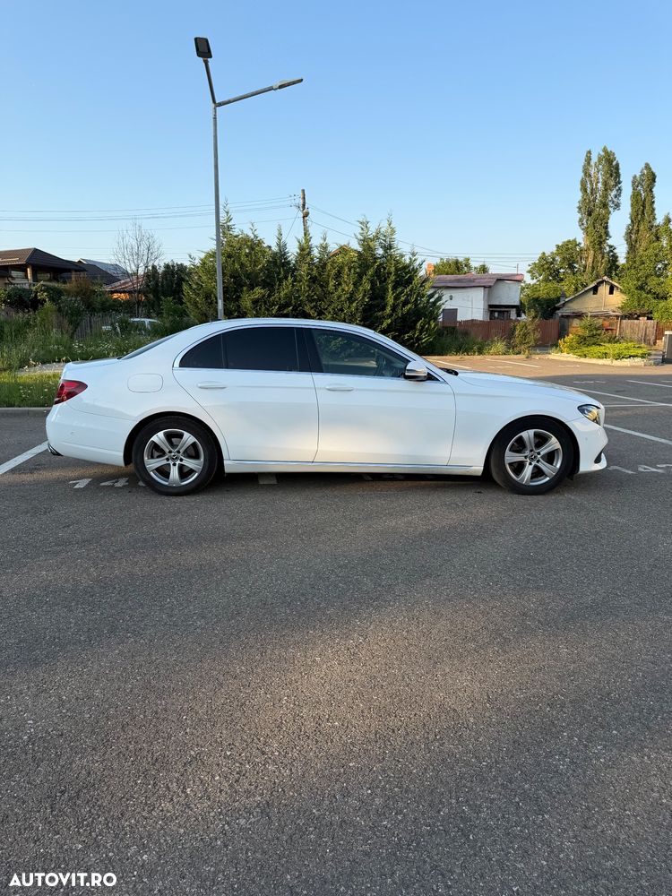 Mercedes-Benz E 200 d Aut. - 3