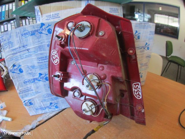 Farol Tras Stop555 CHEVROLET AVEO 2010 1.23 GPL 84CV 5P PRETO 5 P DRT - 2