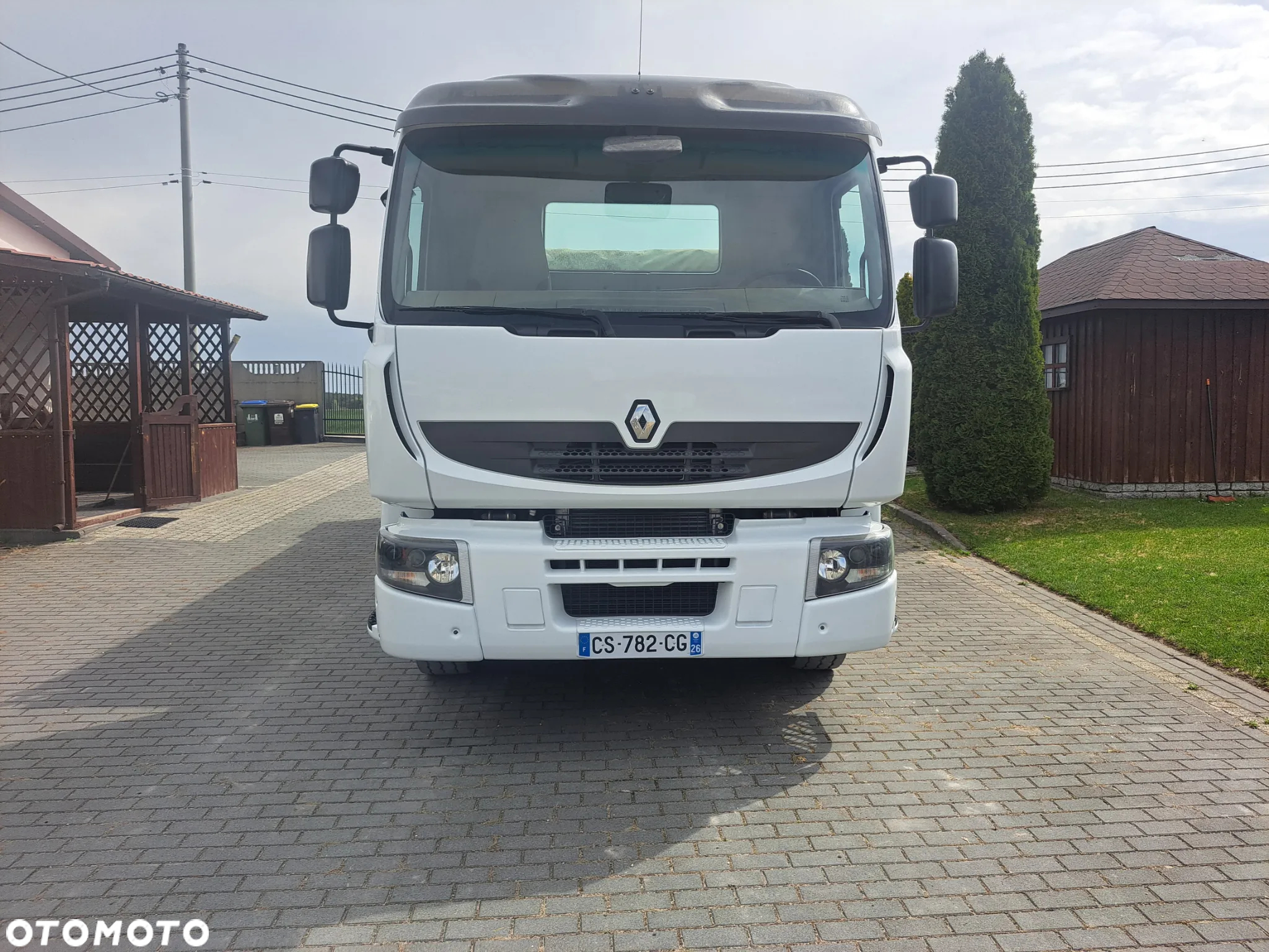 Renault Premium - 9