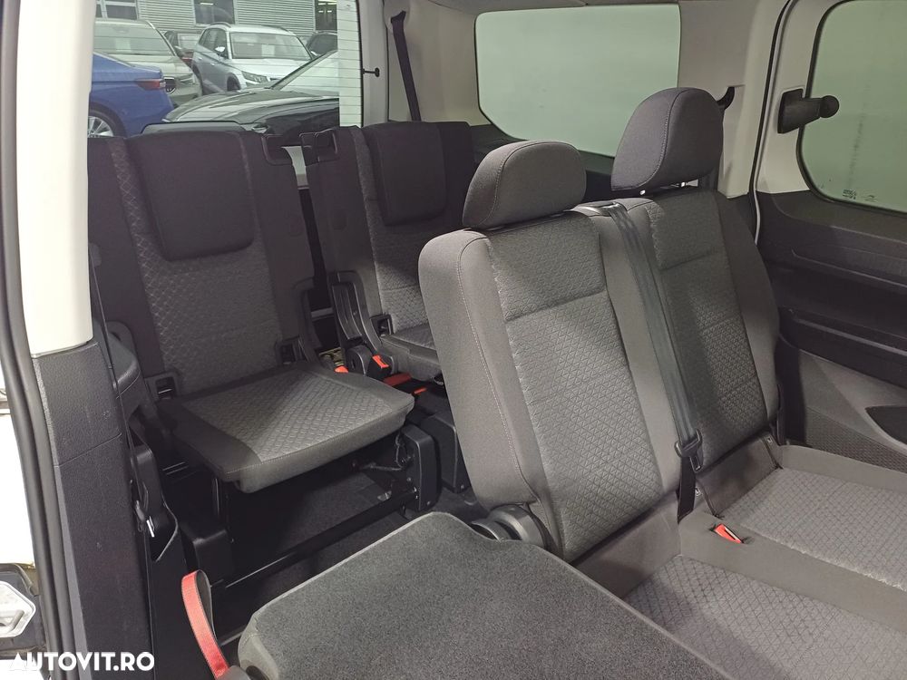 Ford Tourneo Connect 1.5L EcoBoost LWB Trend - 32