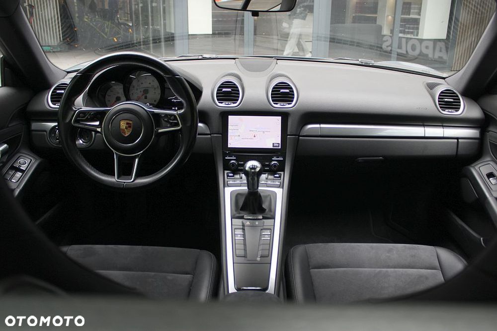 Porsche 718 Cayman Standard - 16