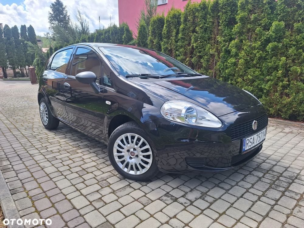 Fiat Punto Evo 1.2 8V Street - 2