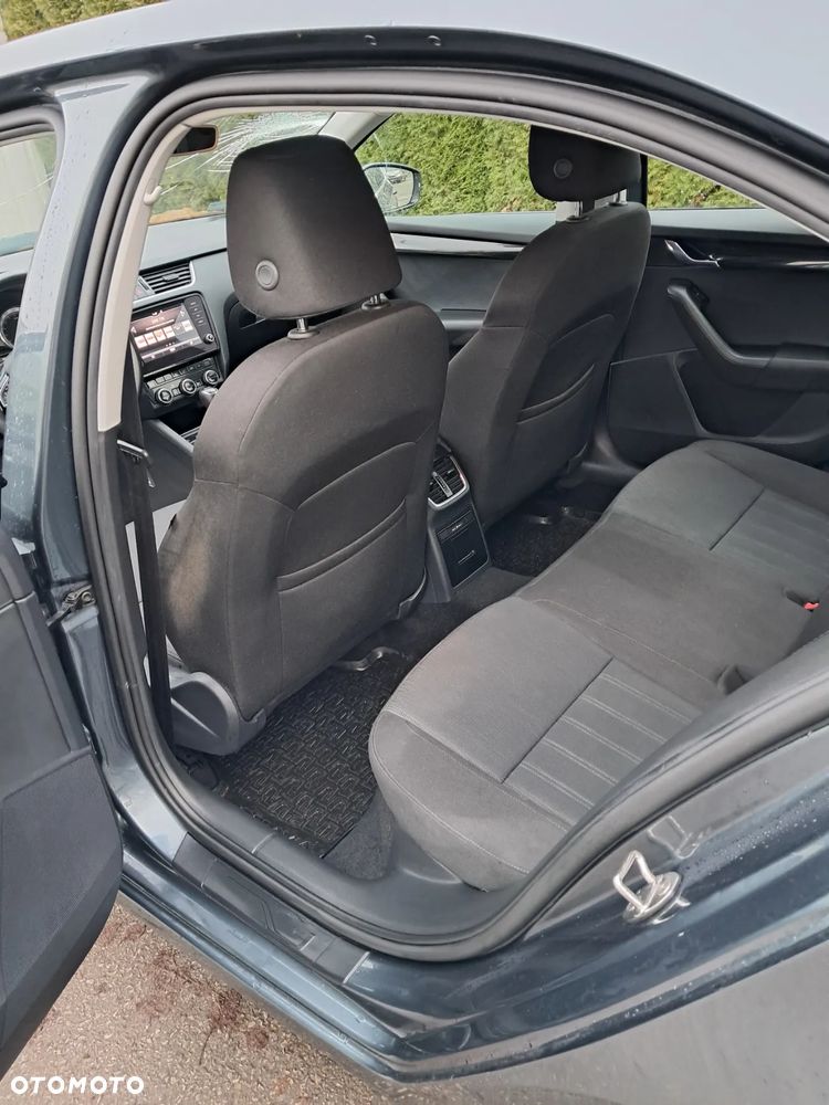 Skoda Octavia - 5