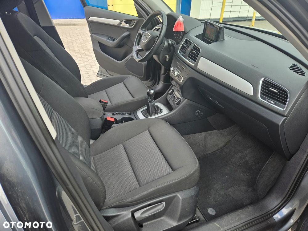 Audi Q3 2.0 TDI Sport - 8