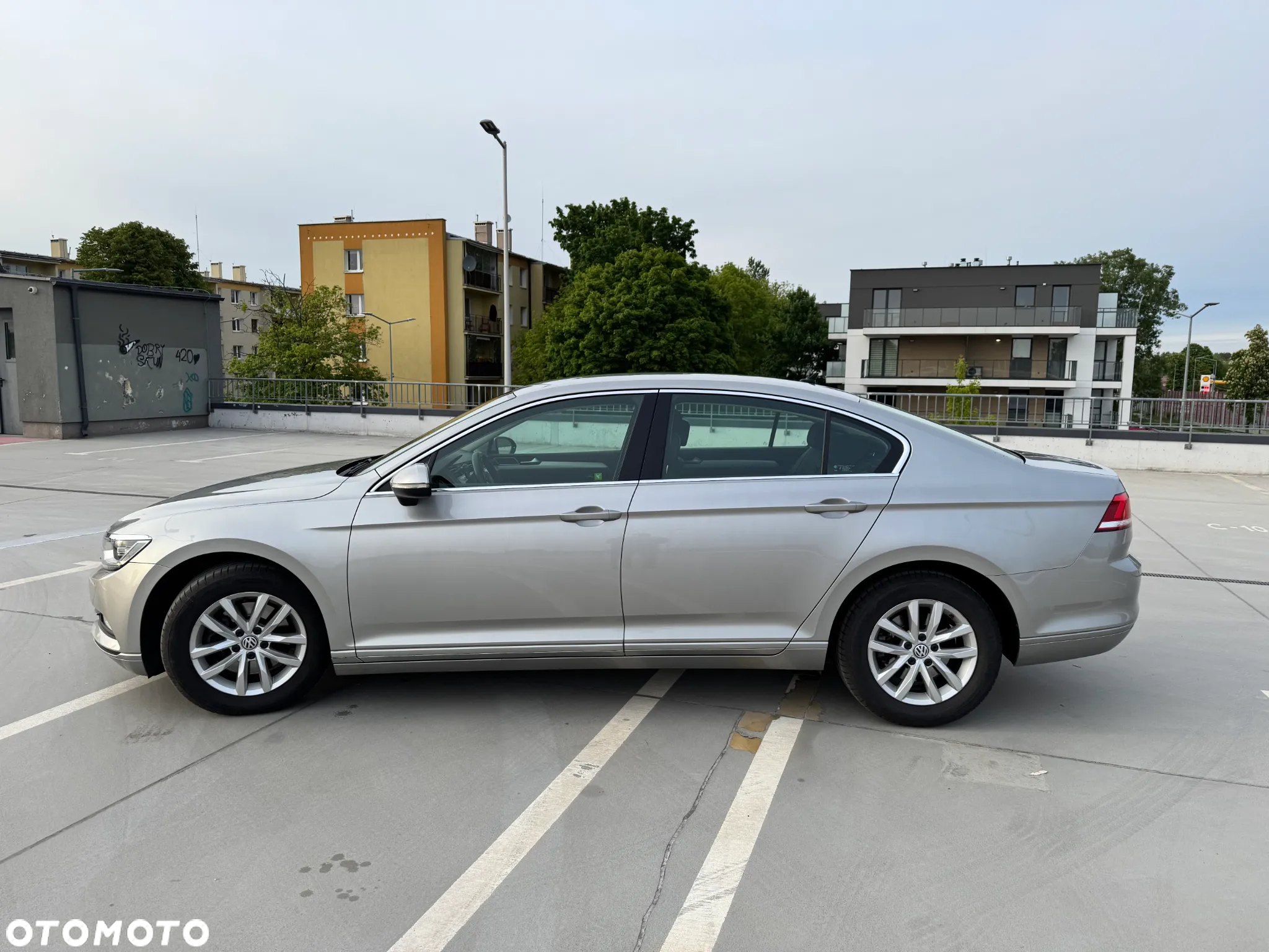 Volkswagen Passat 1.8 TSI BMT Comfortline - 9