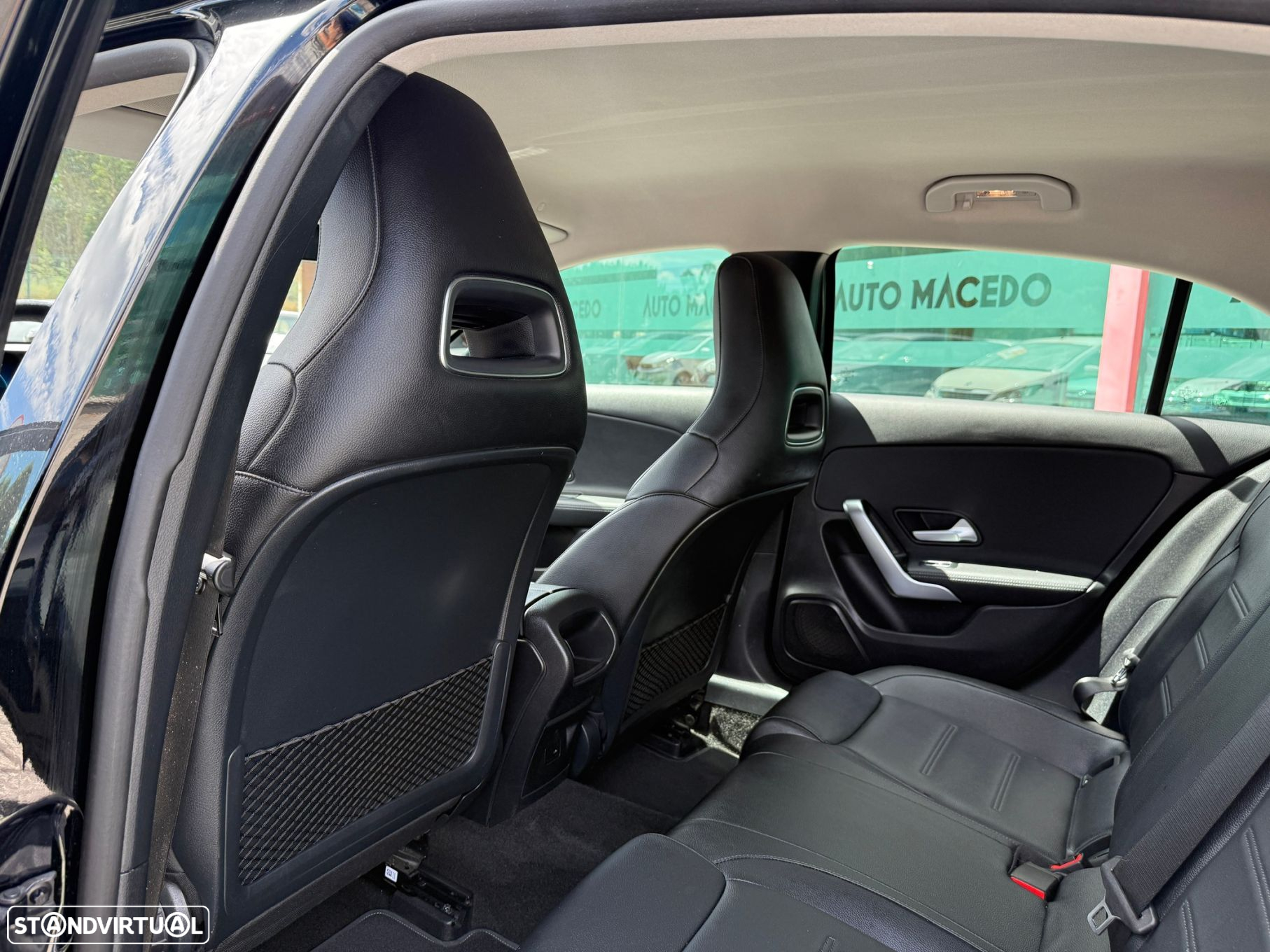 Mercedes-Benz A 250 e 8G-DCT - 15