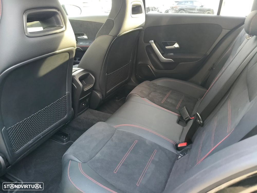 Mercedes-Benz A 250 e 8G-DCT AMG Line - 10