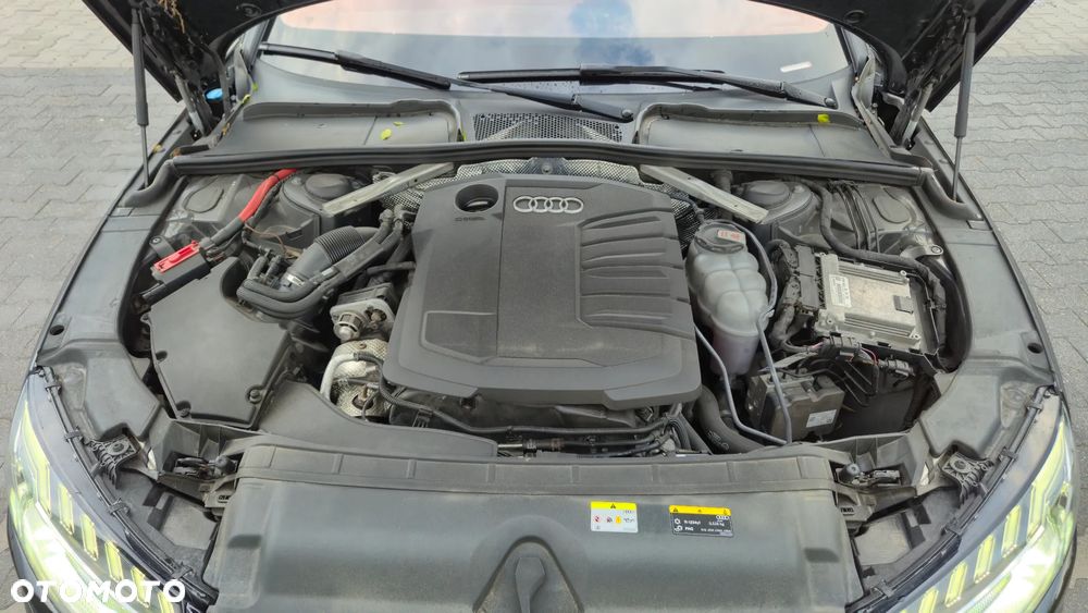Audi A4 Avant 30 TDI S tronic - 34
