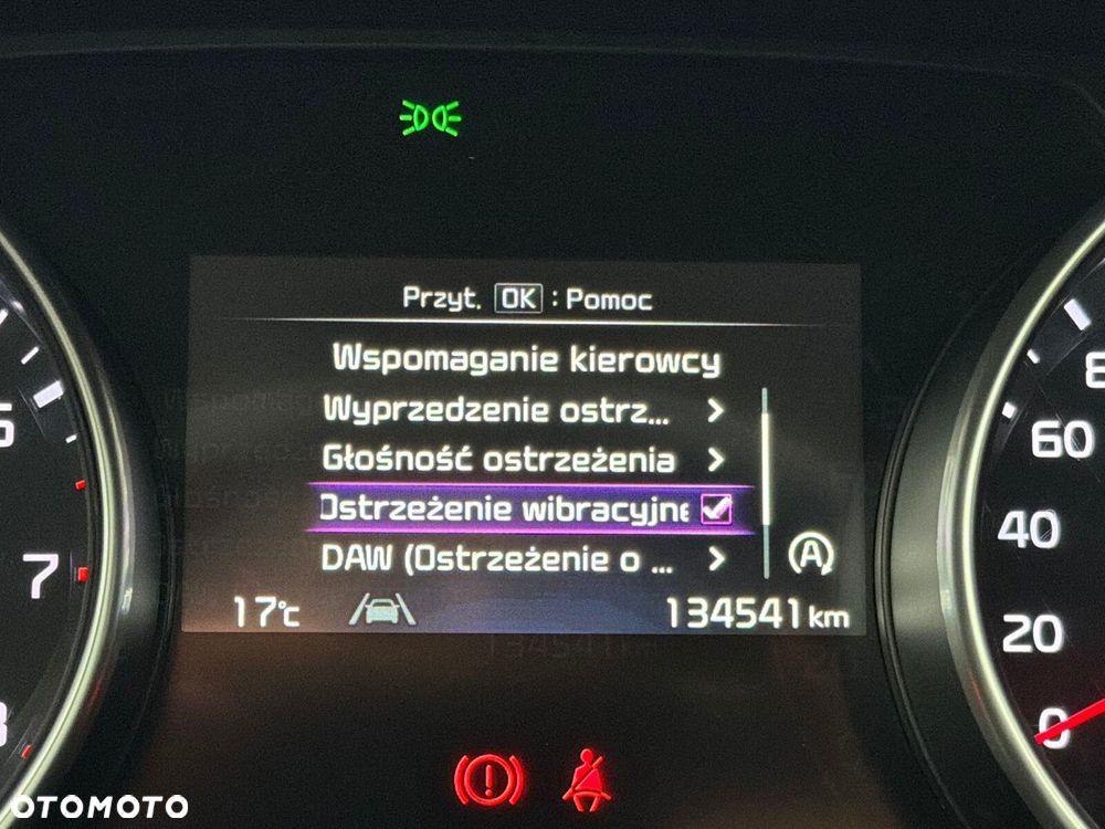 Kia Ceed - 29