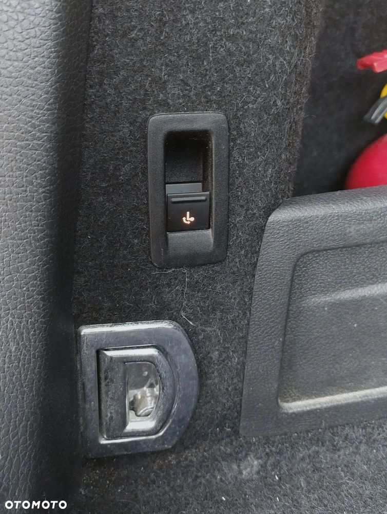 Volkswagen Passat 2.0 TDI Highline DSG - 4