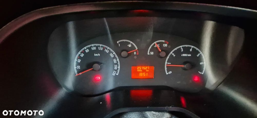 Opel Combo - 16